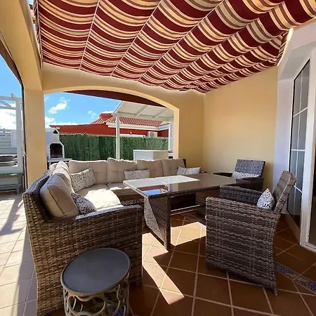 Comfortable Family House With Pool And Jacuzzi Villa Costa De Antigua