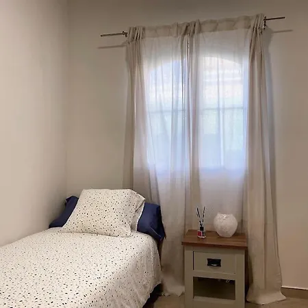 Comfortable Family House With Pool And Jacuzzi Villa *